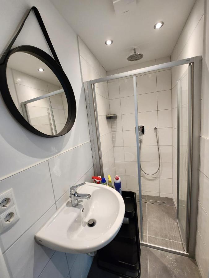 אוגסבורג Cozy Apartment Mit Wifi, Aufzug & Kostenlos Parken El-Living מראה חיצוני תמונה